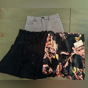3 skirts , Forever 21 size small, So size xs and medium seller bundle